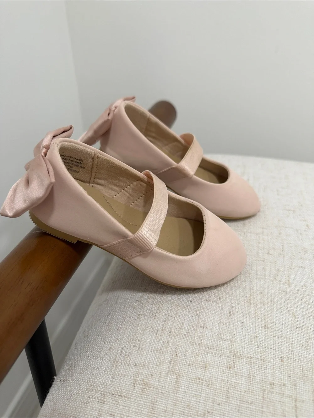 Cat & Jack Light Pink Bow Mary Jane Dress Shoes